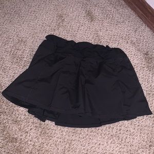 Pleated lulu skirt
